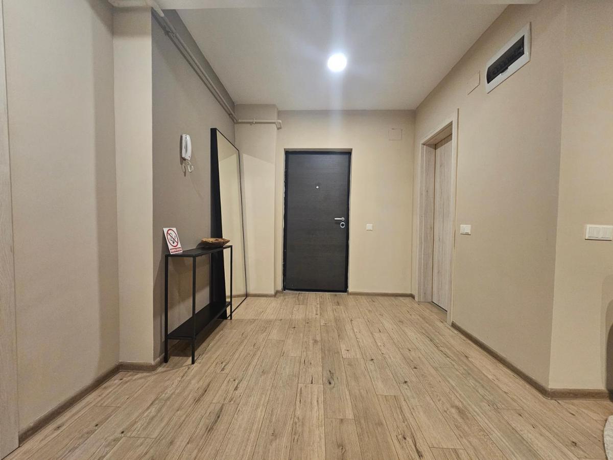 Studio 6 Bucureşti Ngoại thất bức ảnh